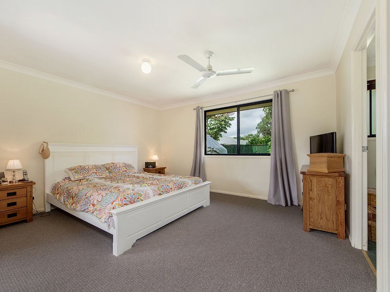 12 WOODSWALLOW Street, Jacobs Well QLD 4208