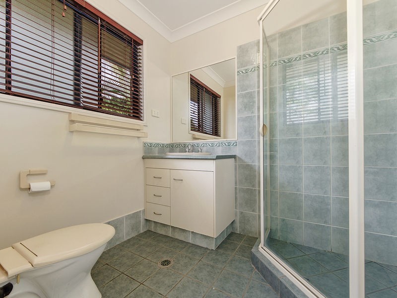 12 WOODSWALLOW Street, Jacobs Well QLD 4208