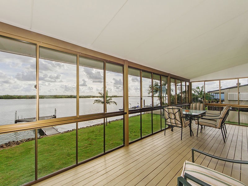 10 ESPLANADE, Jacobs Well QLD 4208