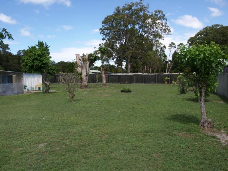 31 Pelican Parade, Jacobs Well QLD 4208