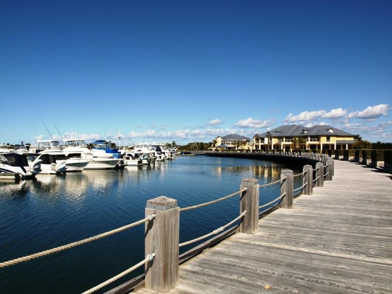 73 Marina Parade, Jacobs Well QLD 4208
