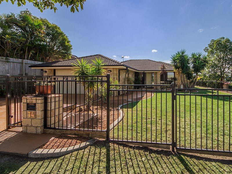 74 OVERLAND Drive, Edens Landing QLD 4207
