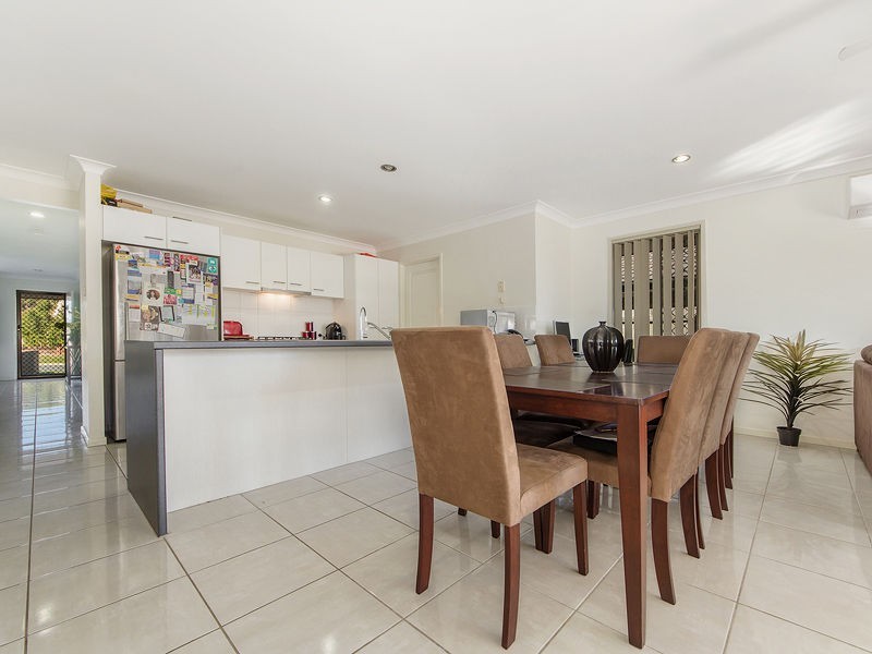 18 Collingrove Circuit, Pimpama QLD 4209