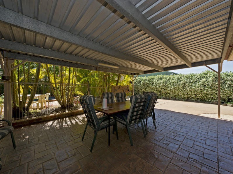 12 Banka Avenue, Jacobs Well QLD 4208