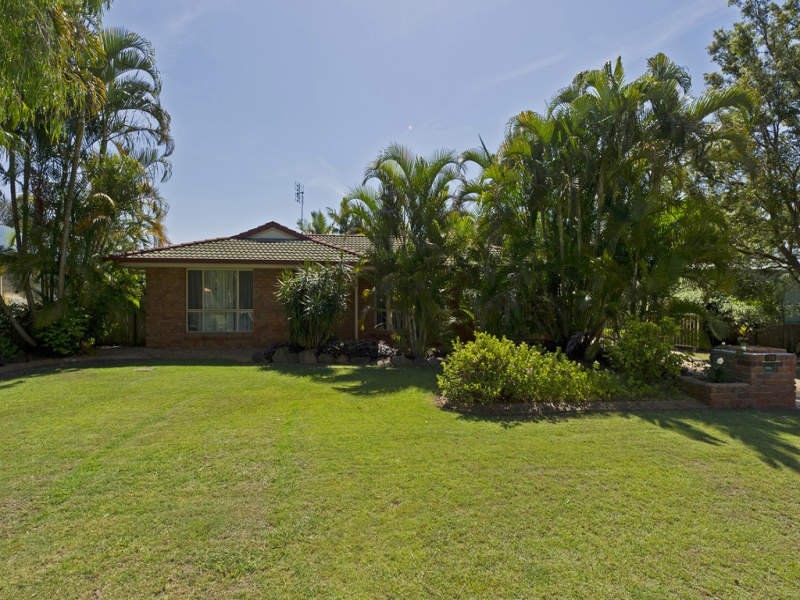 12 Banka Avenue, Jacobs Well QLD 4208
