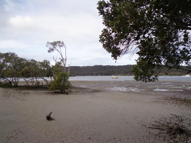 66 Barcelona Terrace, Russell Island QLD 4184