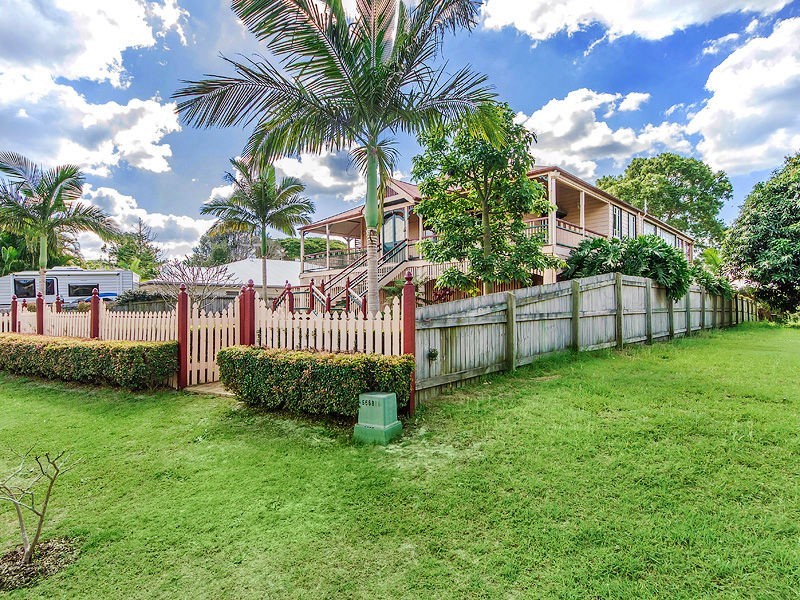 3 Marine Court, Jacobs Well QLD 4208