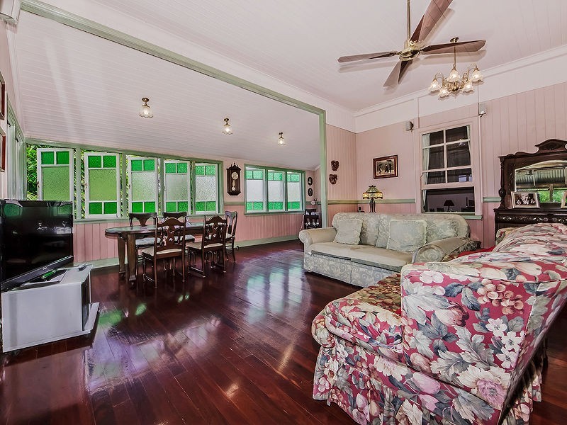 3 Marine Court, Jacobs Well QLD 4208