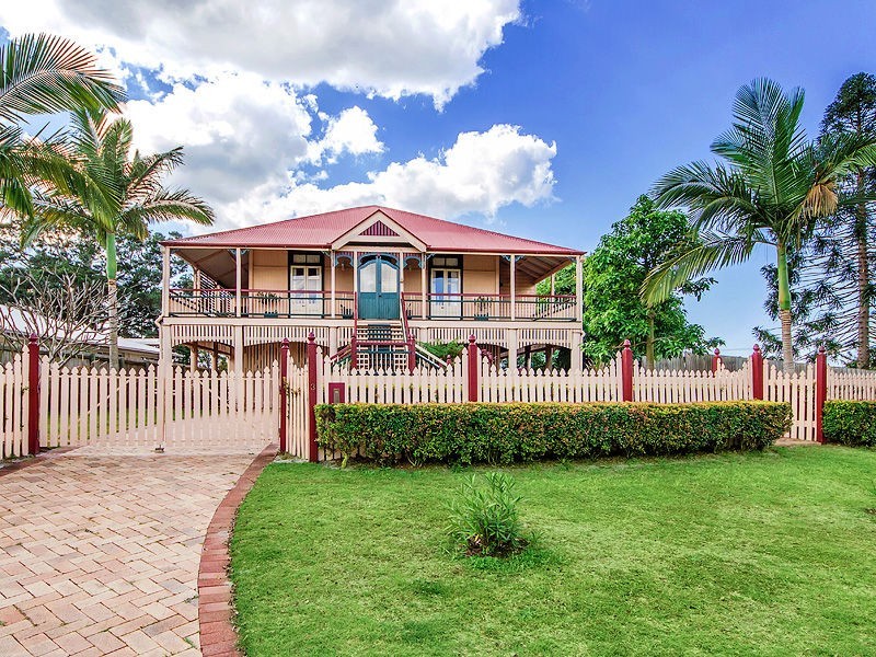 3 Marine Court, Jacobs Well QLD 4208