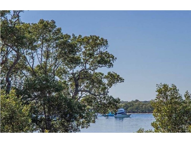 Lot 10, 11 SEAVIEW Avenue, Jacobs Well QLD 4208