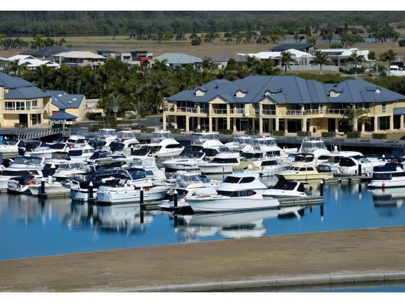 25 Marina Parade, Jacobs Well QLD 4208