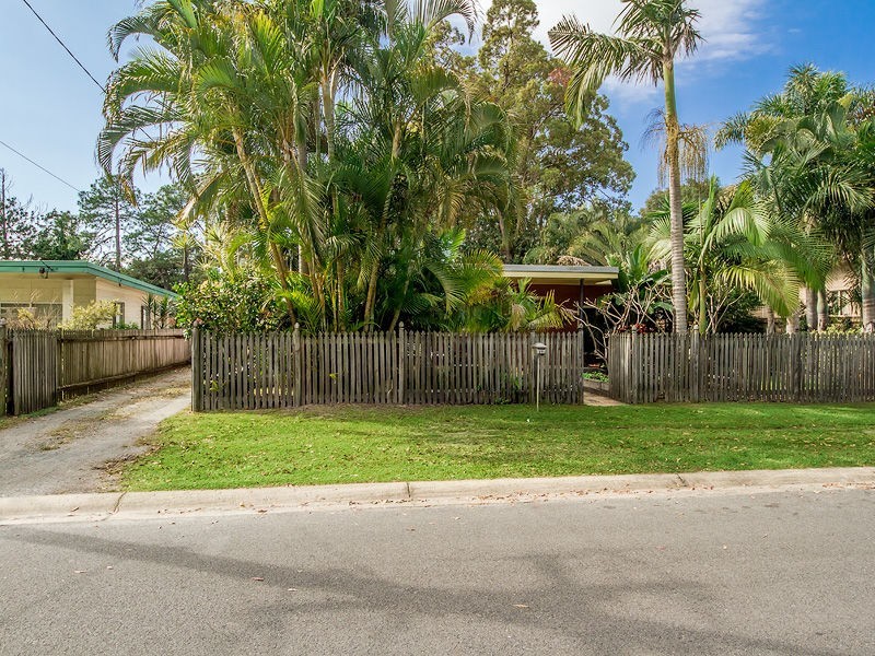 17 Cormorant Crescent, Jacobs Well QLD 4208