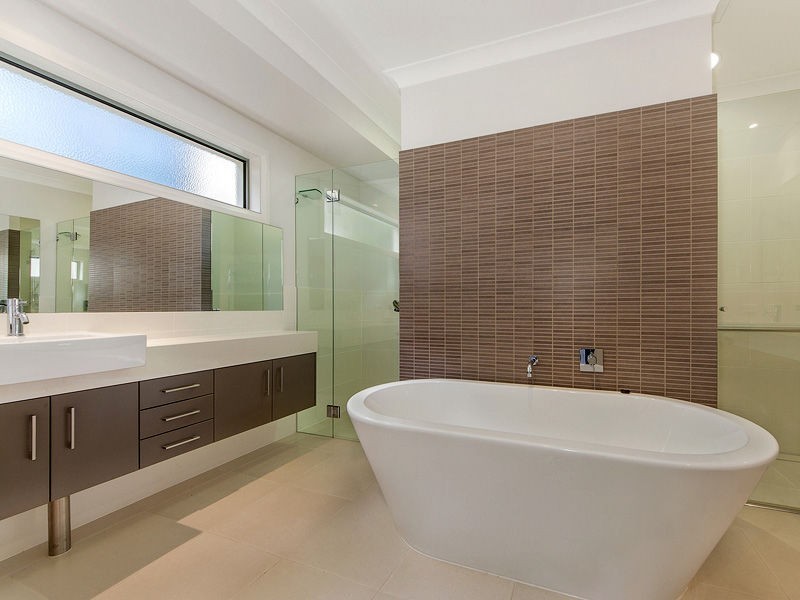 79 Marina Parade, Calypso Bay, Jacobs Well QLD 4208
