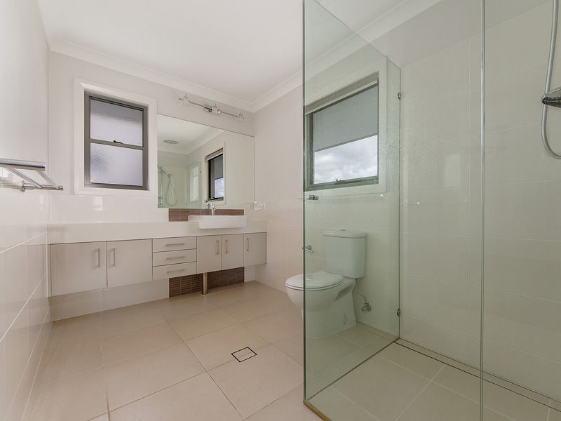 79 Marina Parade, Calypso Bay, Jacobs Well QLD 4208