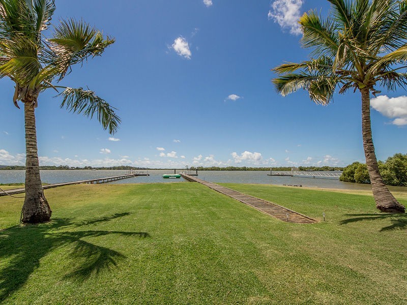 50 WARANA Avenue, Steiglitz QLD 4207