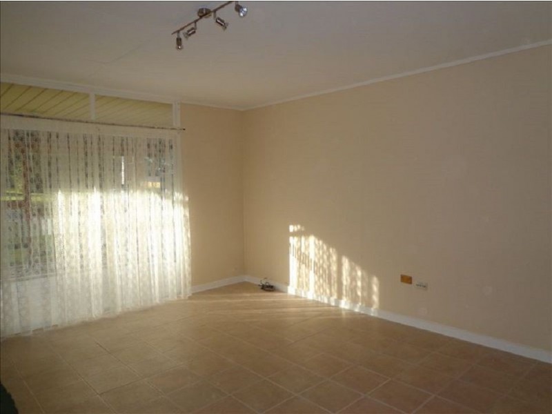 102 Canaipa Point Drive, Russell Island QLD 4184