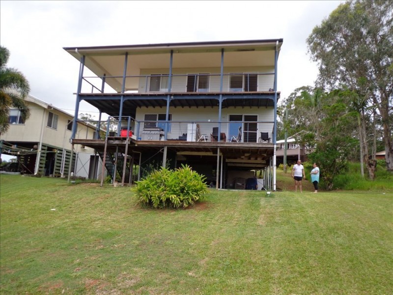 148 Palm Beach Road, Russell Island QLD 4184