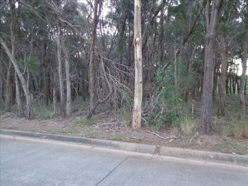 120 Wahine Drive, Russell Island QLD 4184