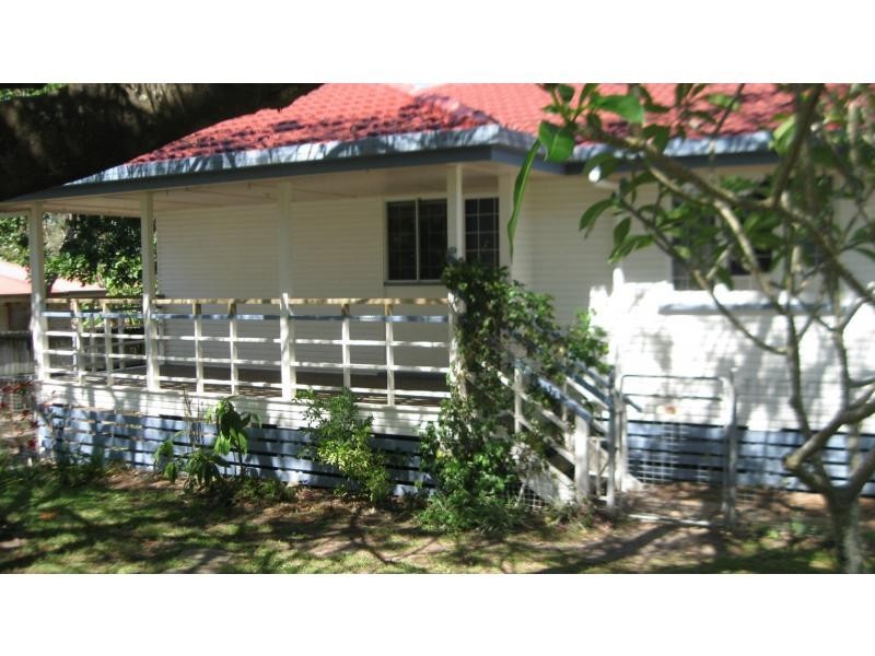 12 Bambarra Street, SOUTHPORT, Southport QLD 4215