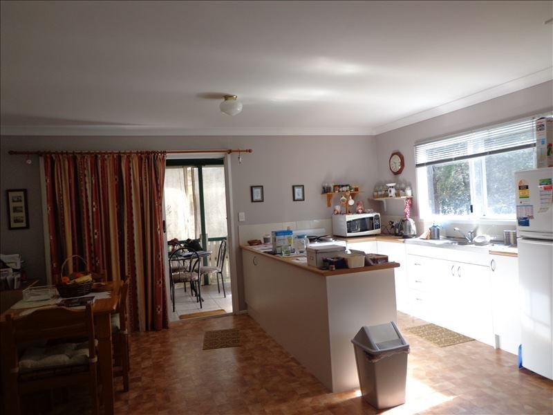 10 Sabot Street, Russell Island QLD 4184