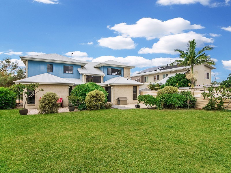 49 Esplanade St, Jacobs Well QLD 4208