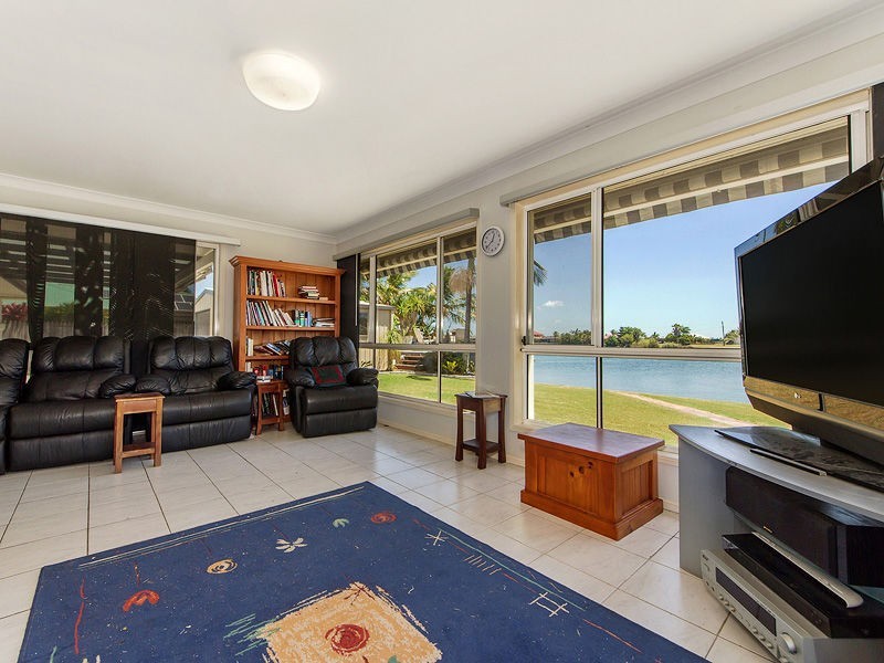 3 Bangalow Drive, Steiglitz QLD 4207