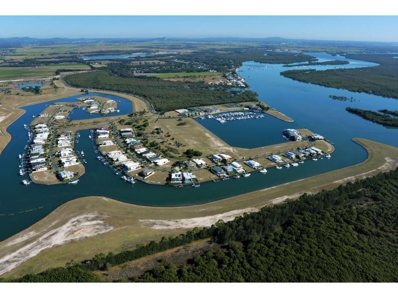 16 MARINA Parade, Calypso Bay, Jacobs Well QLD 4208