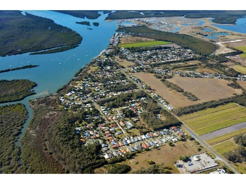 9 Pelican Parade, Jacobs Well QLD 4208
