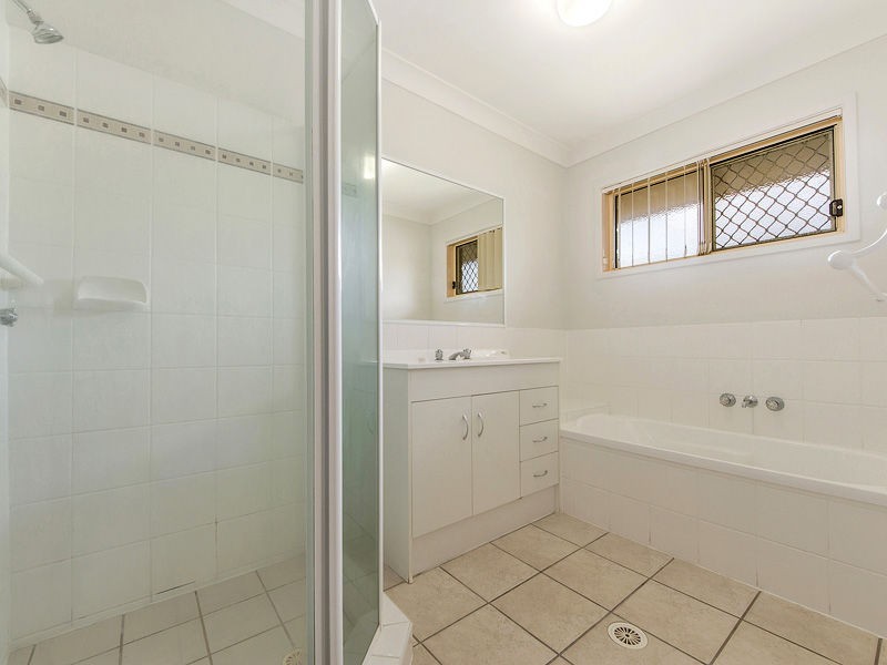 69 Gawain Drive, Ormeau QLD 4208