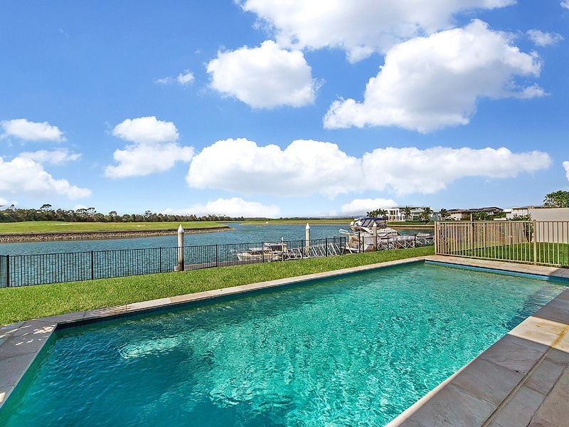 43 Marina Parade, Calypso Bay, Jacobs Well QLD 4208