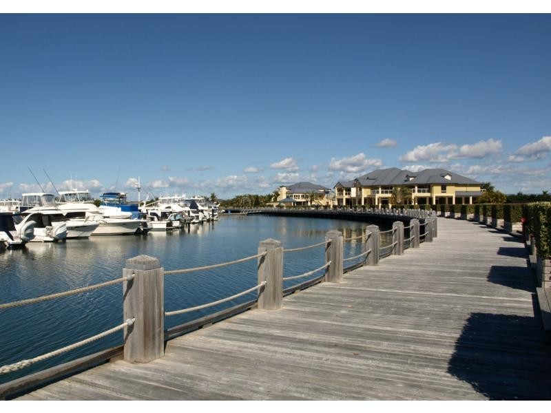 43 Marina Parade, Calypso Bay, Jacobs Well QLD 4208