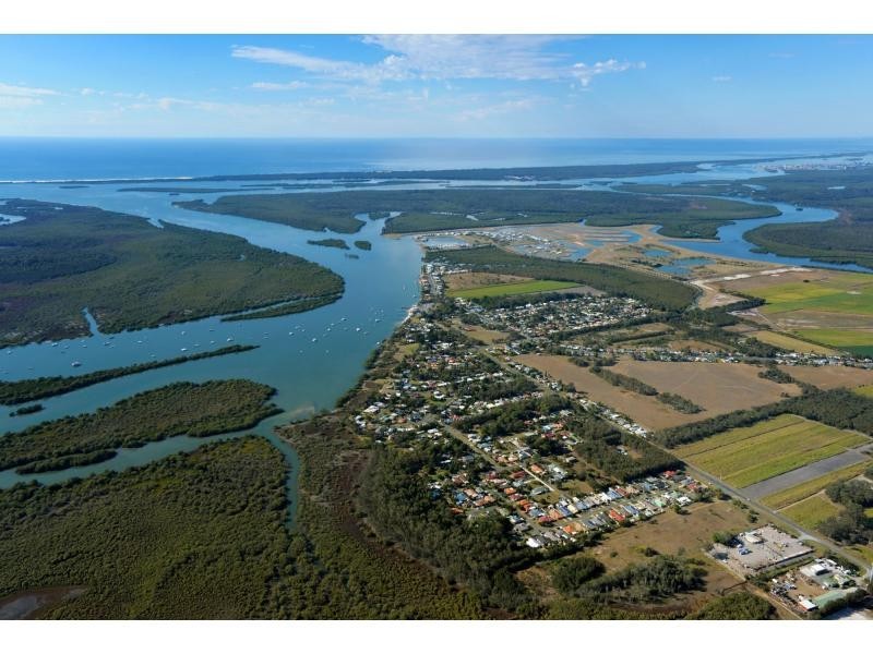 1055 Pimpama Jacobs Well Road, Jacobs Well QLD 4208