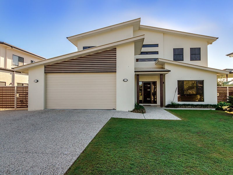 42 Esplanade, Jacobs Well QLD 4208