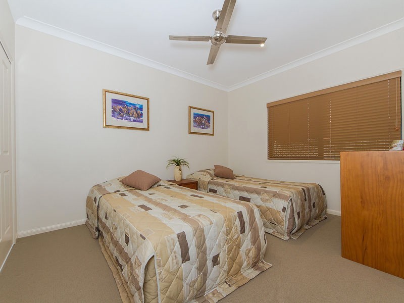 42 Esplanade, Jacobs Well QLD 4208