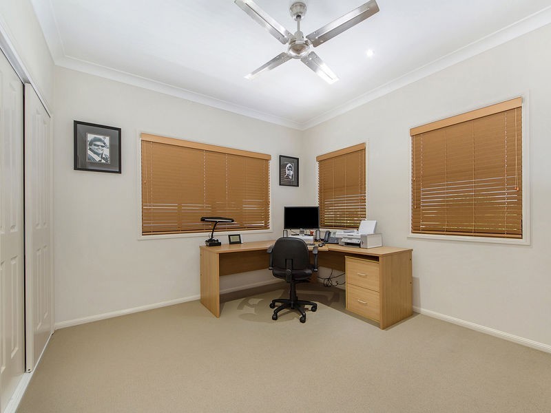 42 Esplanade, Jacobs Well QLD 4208