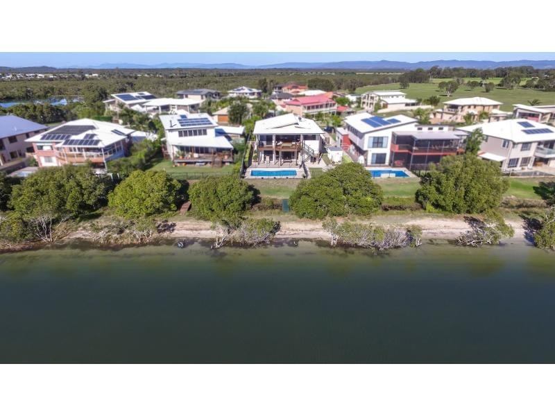 42 Esplanade, Jacobs Well QLD 4208