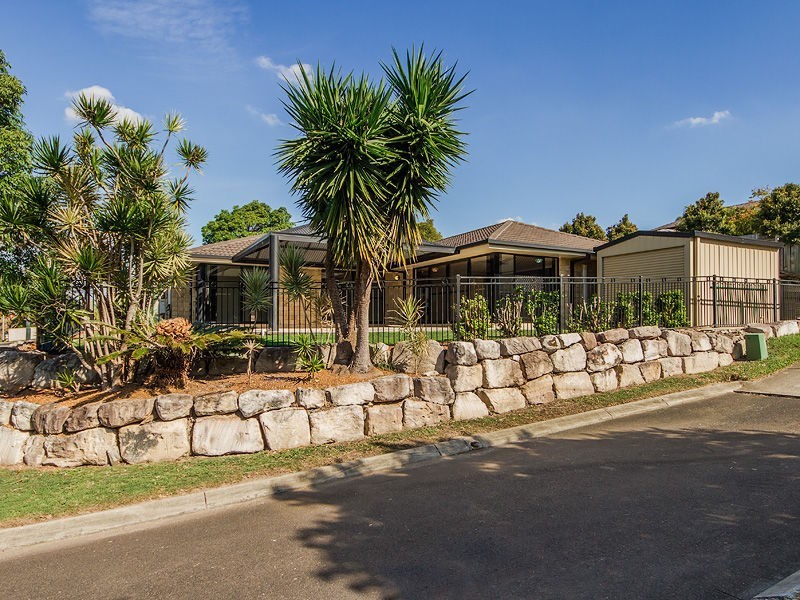 74 OVERLAND Drive, Edens Landing QLD 4207