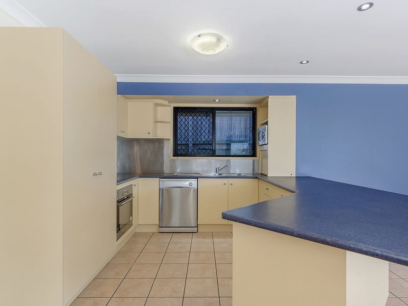 74 OVERLAND Drive, Edens Landing QLD 4207