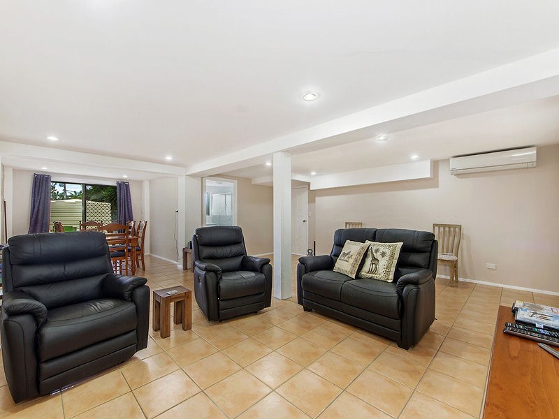15 Hibiscus Street, Cabbage Tree Point, Steiglitz QLD 4207
