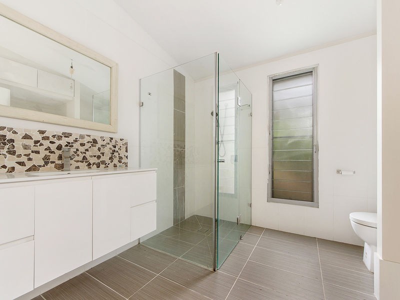 42 Kumgum Street, Jacobs Well QLD 4208