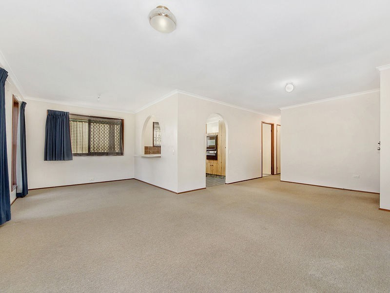 9 King Arthur Boulevard, Bethania QLD 4205