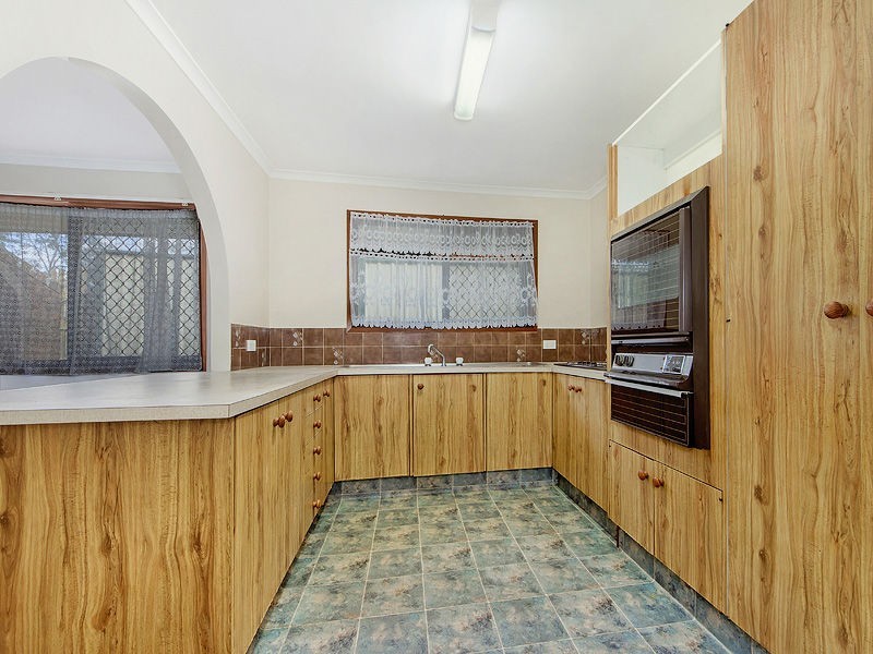 9 King Arthur Boulevard, Bethania QLD 4205