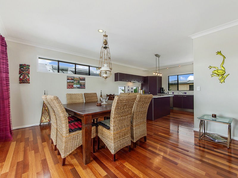 49 Esplanade, Jacobs Well QLD 4208