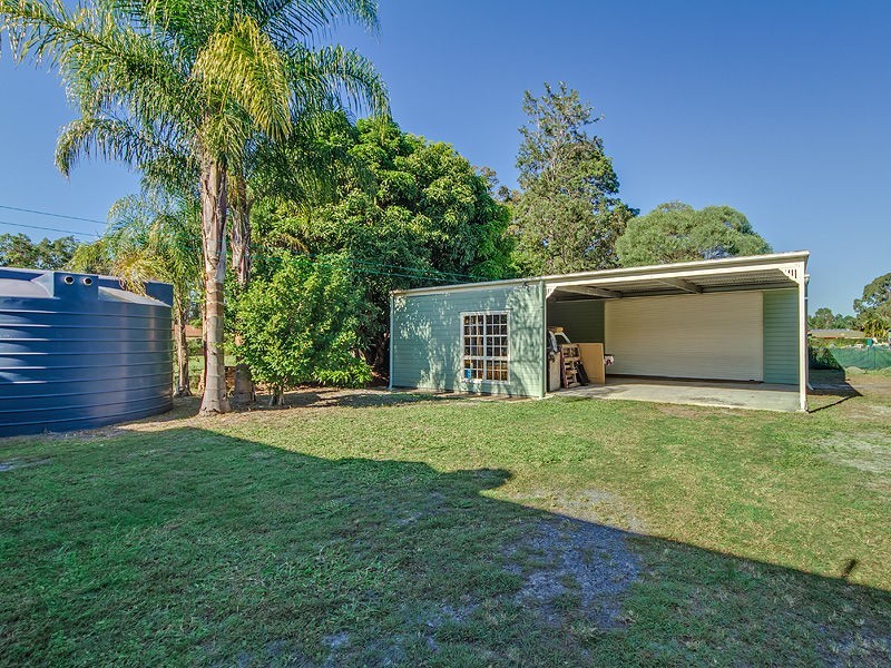 41 Pelican Parade St, Jacobs Well QLD 4208