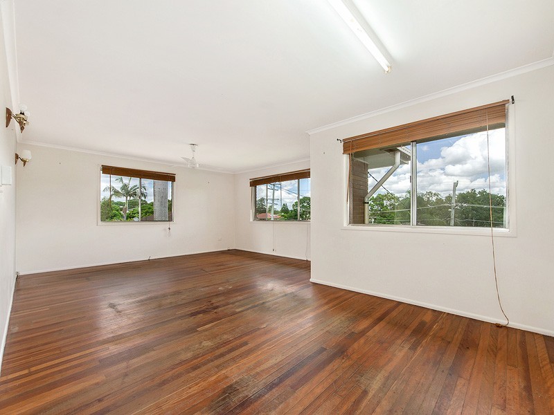 1 Pheasant Ave, Beenleigh QLD 4207
