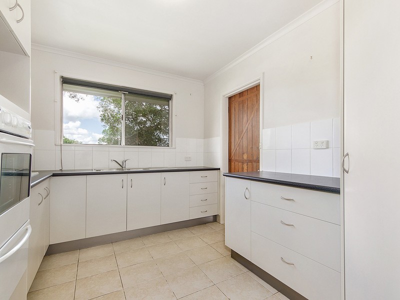 1 Pheasant Ave, Beenleigh QLD 4207