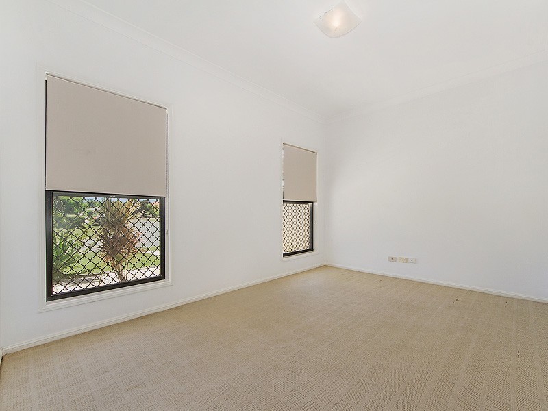 32 Osprey Drive, Jacobs Well QLD 4208