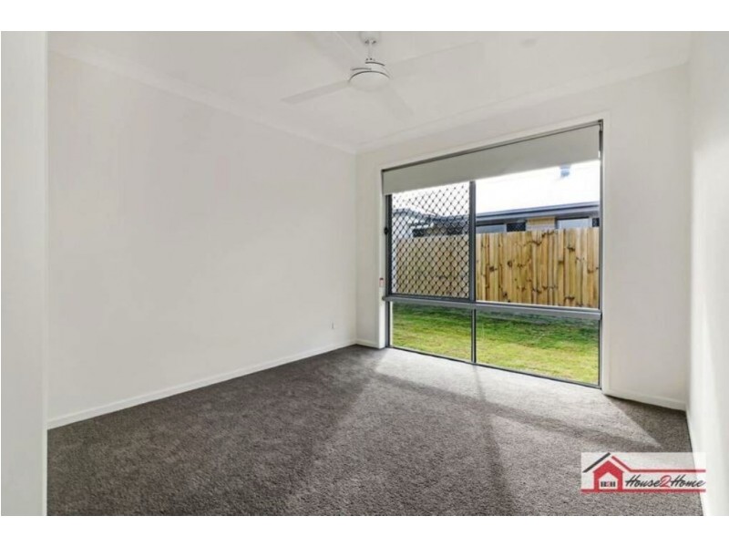 6 Blue Bay Street, Jacobs Well QLD 4208