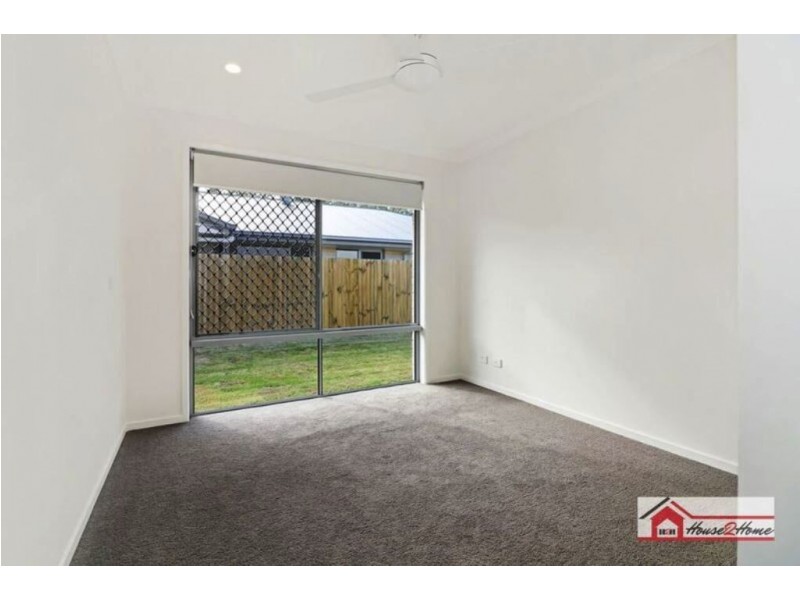 6 Blue Bay Street, Jacobs Well QLD 4208