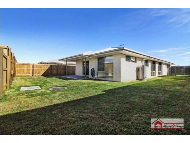 6 Blue Bay Street, Jacobs Well QLD 4208